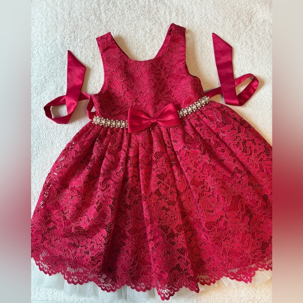 American Princess Lavish Red Lace Dress w Satin Bow and Tie Back. Size 4T